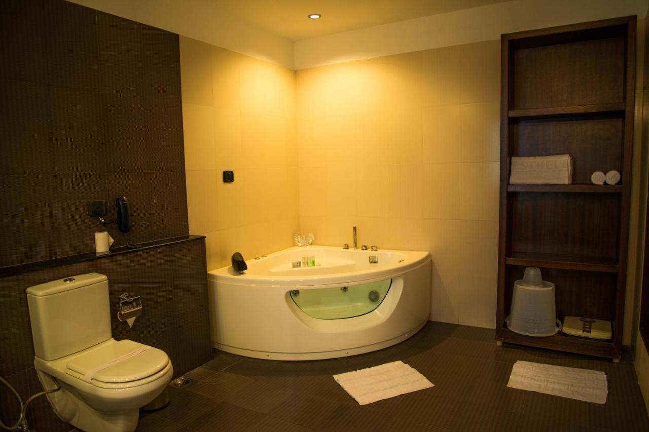 Esthell Village Resort Махабалипурам Екстериор снимка