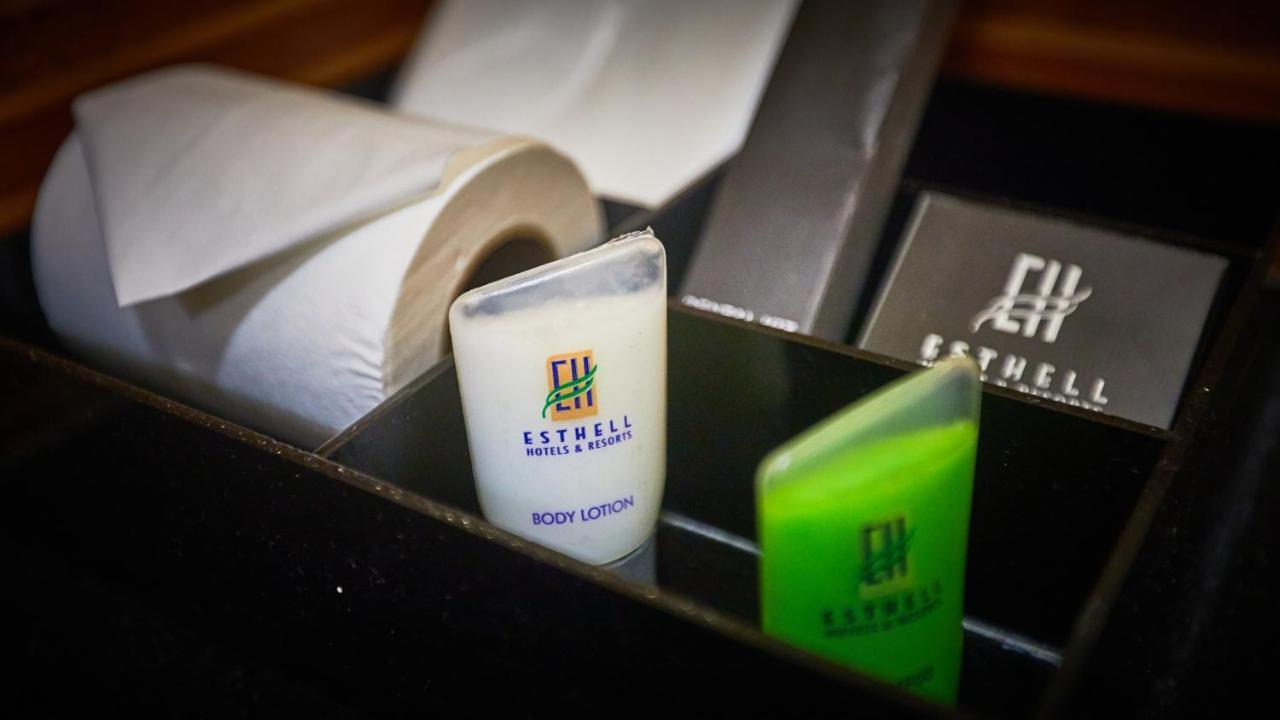 Esthell Village Resort Махабалипурам Екстериор снимка